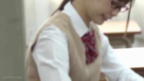 HND-672 背後から膣奥深く侵入する鬼畜チ○ポにイキ堕ちる危険日孕ませバック痴漢 美谷朱里