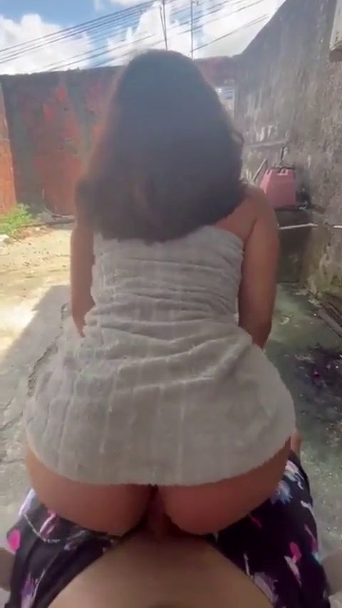 Omegle: Children expose themselves on video chat site