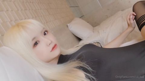 girls bring themselves to orgasm (masturbation, strapon)