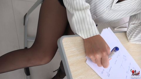 Wanilianna Hotel Striptease & Masturbation