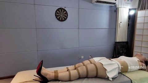 One Rope Love: The Morning Moon on the Massage Table