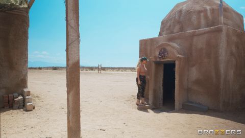 Kayley Gunner – Date Nights Vol. 3 in 4K