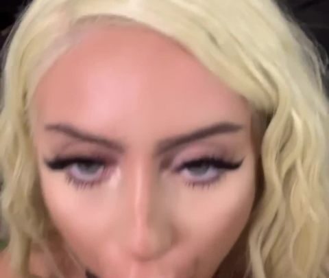 Grinding on Big Cock