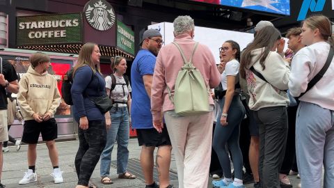 Extreme VPL-T33N Leggings Creepshots