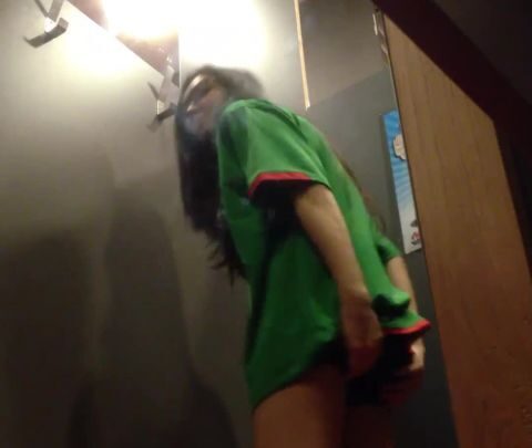 Voyeur Pissing Girls Caught Peeing – Hidden Camera Toilet, WC Spy