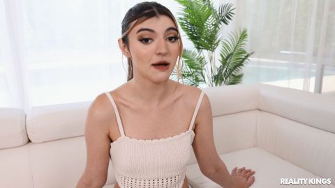 She Needs A Cum Fiesta