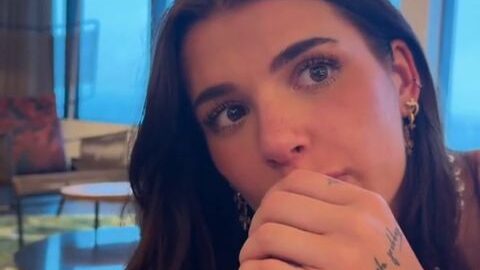 Arikytsya Gets Fucked By a Big Cock And Receives a Facial