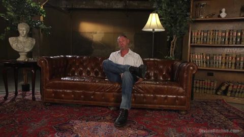 Maitresse Madeline Dick Drains New Slave With Her Evil Femdom Pussy