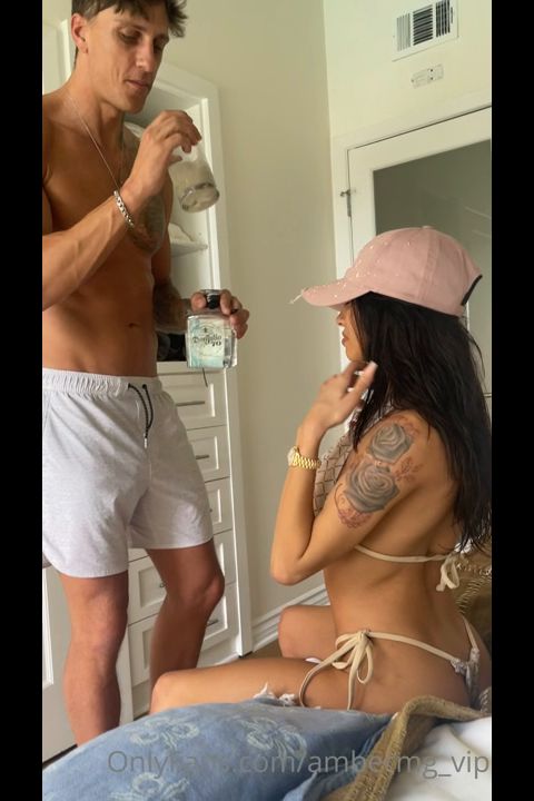 Amber Marie Fucks A Pool Boy Sextape