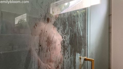 OnlyFans 2024 Emily Bloom Spicy Shower Fuck XXX
