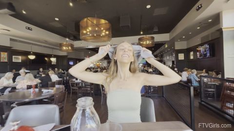 Leila Love – Penetration Squirts