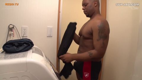 GVG-707 A Mother And Daughter Got Horny On A Black Dick Who Came To Homestay Yuka Honjo / Haru Sakura