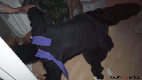 Father Aaliyah Yasin – Pakistani Princess Pays For Fantasy Fun