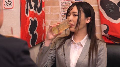 DASS-727 Out of Town Heavy Rain