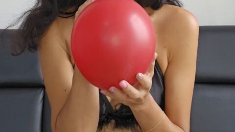 Marianna 18 Inch Red No Pop