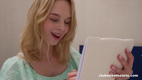 Lick Me Like One Of Your French Girls