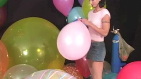 Jennifer Dark – I Can’t Believe I Took The Whole Thing