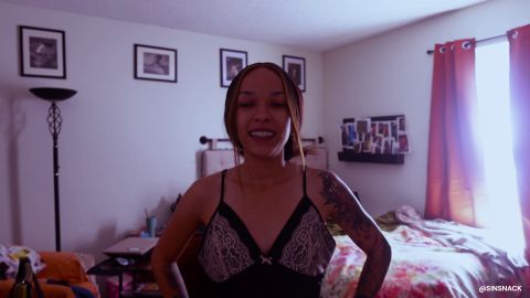 Sin Snack – No Privacy For Mommy