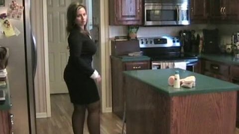 Leann Luscious – Black Dress