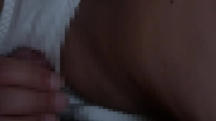 Erotische Brüste zeigen mit Nahaufnahme