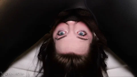 Iris Sweets Deepthroat